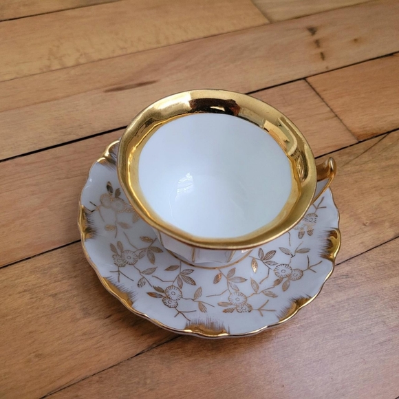 Vintage & Antique Gold & White Floral Demitasse Teacup & Saucer - Picture 4 of 8